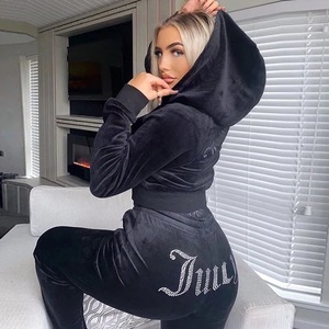 Ensemble de survêtement Y2K en velours pour femme, avec logo Juicy en strass, 2 pièces : sweat à capuche zippé et pantalon de jogging, tenue décontractée et confortable - Product Image 2
