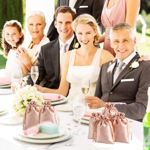 Sacs en satin rose à cordon pour cadeaux, bijoux et perruques, personnalisables avec logo, réutilisables, vente en gros - Product Image 5