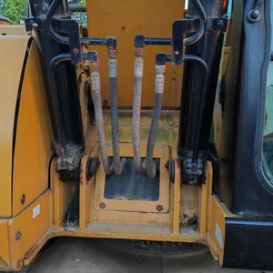 Excavatrice sur chenilles Caterpillar d'occasion de haute qualité CAT313C 313GC Cat312D Cat315D Vente à prix réduit avec faible consommation d'énergie - Product Image 4