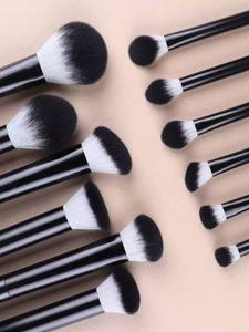 Ensemble <span class=keywords><strong>de</strong></span> 13 pinceaux <span class=keywords><strong>de</strong></span> maquillage synthétiques doux - Kit <span class=keywords><strong>de</strong></span> pinceaux pour <span class=keywords><strong>fond</strong></span> <span class=keywords><strong>de</strong></span> <span class=keywords><strong>teint</strong></span>, blush, fard à paupières, pinceaux <span class=keywords><strong>de</strong></span> mélange, collection <span class=keywords><strong>de</strong></span> pinceaux cosmétiques portables pour les voyages - Product Image 4