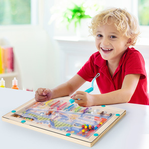 Juguete Educativo Temprano para Niños, Bolígrafo Magnético Divertido con Cuentas, Clasificación de Colores, Laberinto de Papel, Coordinación Mano-Ojo - Product Image 2