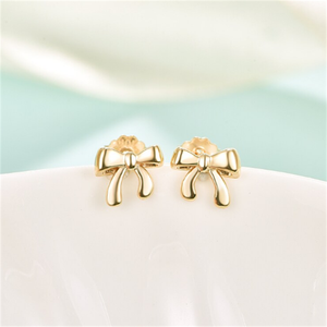 Magnifiques mini boucles d'oreilles clous papillon en argent S925, brillantes, pour usage quotidien - Product Image 4
