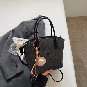 Borsa Tote Grande in Tessuto PU per Donna, Due Cinghie Staccabili, Borsa a Tracolla, Opzionale Charm Cappello di Paglia, 6 Colori Solidi - Product Image 2