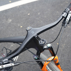 TOSEEK Carbon Integrated <strong>MTB</strong> Handlebar 28.6mm Built-in <strong>Computer</strong> Mount Flat Bar XC Trail Endurance Marathon Racing Competition - Product Image 1
