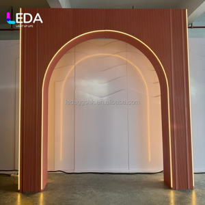 Panel de Arco Tallado en 3D con LED, Color y Tamaño Personalizables, para Decoración de Salones de Boda, Entradas de Eventos y Decoración de Eventos - Product Image 2