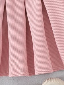 ชุดเซ็ตเด็กผู้หญิงหลากสี รุ่นใหม่ประจำฤดูร้อน สำหรับเด็กอายุ 3-7 ปี พร้อมกระโปรงสายรักและเสื้อแขนสั้นแบบปีกนางฟ้า ชุดสองชิ้น - Product Image 3