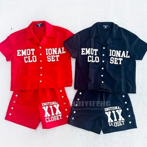 Nouvel ensemble deux pièces coupe-vent pour homme : chemise légère en polyester et short en nylon, avec logo personnalisé - Product Image 3