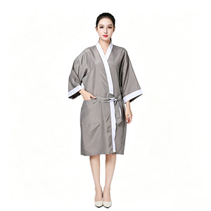 Robe Kimono Noire de Grossiste pour Salon de Coiffure, SPA et Esthétique – Personnalisable avec Logo Client – Idéale pour Soins de la Peau et Bien-être - Product Image 6