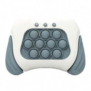 Consola de Juegos Retro Portátil Novel Toys 2023, Juego Electrónico de Reacción Rápida Popit, Mini Consola de Juegos Portátil con Luces - Product Image 3