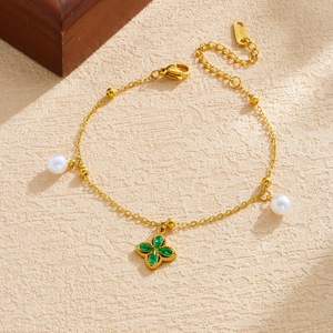 Fashion Pendant Necklace Gold Plated Stainless Steel Imitation Pearl Flower Charm Everyday Wearing Jewelry B2106 B2107 B2108 - Product Image 3