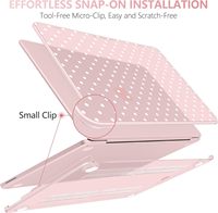 Vente en gros d'étuis rigides en plastique transparent à pois personnalisés pour Macbook Neo 13 pouces Air 13.6 15 Pro 14 Pro 16 pouces M5 M4 M3 M2 M1
