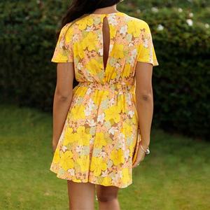 Mono Casual de Manga Corta con Cuello en V y Estampado Hawaiano Personalizado, Mono de Rayón de Alta Calidad para Mujer - Product Image 2