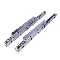 Rail de guidage linéaire croisé en acier haute dureté avec assemblages à rouleaux croisés V12-300-10Z pour usines de fabrication PLC et CNC