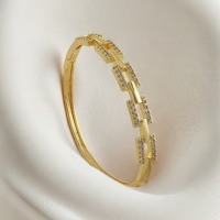 Luxuriöses 18K Vergoldetes CZ-Kettenglieder-Armreif Hypoallergenes Anlaufgeschütztes Funkelndes Zirkonia Verstellbares Armband Mode
