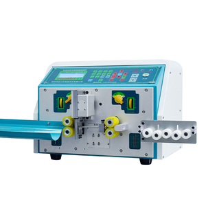 Machine automatique à grande vitesse pour le dénudage de câbles et le torsion de 2 fils - Product Image 3