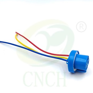 Harnais de queue de cochon de puissance femelle d'ampoule de phare Plug and Play 9004 HB1 pour camion Ford F150 - Product Image 4