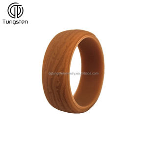 Bague de mariage tendance en <span class=keywords><strong>silicone</strong></span> de 8,7 mm avec texture d'écorce pour homme, bague de sport, bijoux, logo personnalisé - Product Image 4