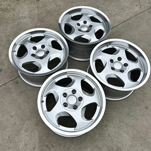 Cerchi in Lega a 5 Razze Argento Metallizzato Lucido 5x120 da 20 Pollici per BMW Serie 5 G30, Serie 7 G11, X5 G05 - Set Lusso Leggero per Carrozzeria Larga - Product Image 4