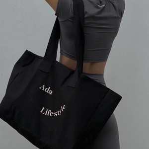 Sac fourre-tout en toile de coton personnalisé avec logo imprimé, pour le sport et le style de vie actif, idéal pour la salle de sport - Product Image 6
