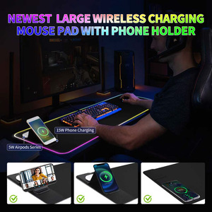 Tapis de souris de jeu extra large avec chargeur sans fil 15W, base en caoutchouc antidérapante, tapis de <span class=keywords><strong>clavier</strong></span> d'<span class=keywords><strong>ordinateur</strong></span> pour hommes, tapis de souris LED RGB - Product Image 4