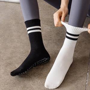 Chaussettes de yoga antidérapantes pour femmes, personnalisées, pour la salle de sport, le pilates, la <span class=keywords><strong>barre</strong></span>, l'hôpital, la danse - Product Image 4