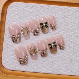 Juego de 10 <span class=keywords><strong>Uñas</strong></span> Postizas Acrílicas Rojas Cortas Hechas a Mano para el Día de San Valentín, Diseño Personalizado de Ojo de Gato con Cerezas, <span class=keywords><strong>Uñas</strong></span> Postizas de Lujo - Product Image 2
