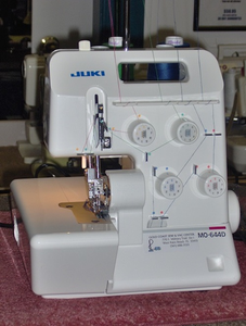 Nuevas máquinas de coser caseras Jukis 644D 2/3/4 <span class=keywords><strong>Overlock</strong></span> de hilo con alimentación <span class=keywords><strong>diferencial</strong></span> y dobladillo enrollado - Product Image 6
