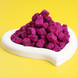 Kuru gıda ejderha meyve aperatif hiçbir şeker toplu FD dondurulmuş kurutulmuş aloe vera özü Pitaya Dices/adet ücretsiz örnek ile dondurularak kurutulmuş ejderha meyve küpleri - Product Image 6