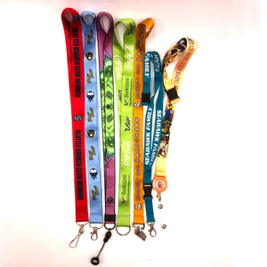 Cordon de cou promotionnel en polyester durable avec porte-stylo et anneau en <span class=keywords><strong>caoutchouc</strong></span>, imprimé par sublimation à transfert thermique - Product Image 4