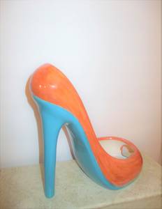 새로 사랑스러운 세라믹 스틸레토 하이힐 신발 휴대 전화 홀더 와인 홀더 세련된 와인 병 디스플레이 홀더 - Product Image 3