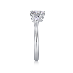 Prix de gros usine Bague Moissanite Cœur 1 carat pour Femme, Bagues à Trois Pierres <span class=keywords><strong>en</strong></span> <span class=keywords><strong>Argent</strong></span> Sterling 925, Bagues <span class=keywords><strong>en</strong></span> Pierres Précieuses Fines - Product Image 3