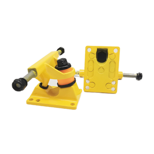 Prix <span class=keywords><strong>pas</strong></span> <span class=keywords><strong>cher</strong></span> 3.25 3.5 4 pouces argent finition brute mini camions de planche à roulettes pour camion de planche à roulettes en plastique - Product Image 4