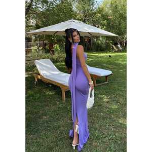 Robe de cocktail violette sans bretelles - Product Image 4