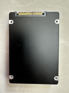 Unidad de Estado Sólido SSD NVMe U.2 de 2.5" de 3.84TB para HPE P08863-002 para Samsung PM1723B MZ-WLL3T8B MZWLL3T8HAJQ-00AH4 - Product Image 2