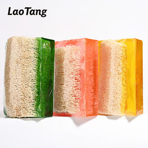 <span class=keywords><strong>Savon</strong></span> Exfoliant et Éclaircissant Artisanal au <span class=keywords><strong>Savon</strong></span> de Loofah et à l'Huile Essentielle d'Arbre à Thé Bio 100g pour le Visage et le Corps – Vente en Gros - Product Image 1