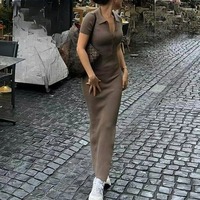 WY509002 Nouvelle Collection Été 2026 – Robe Longue Tricotée Élégante pour Femme, Tendance Sexy avec Col en V Profond et Manches Courtes Fendues