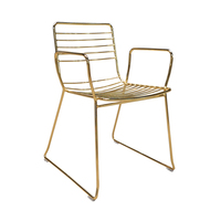Chaise empilable en fil d'acier plaqué or, fauteuil moderne et simple, chaise contemporaine en métal doré pour bar et usage domestique