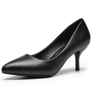 <span class=keywords><strong>Chaussures</strong></span> de travail <span class=keywords><strong>chaussures</strong></span> professionnelles pour femmes <span class=keywords><strong>2022</strong></span> printemps noir Simple bouche peu profonde <span class=keywords><strong>chaussures</strong></span> formelles pour femmes - Product Image 1