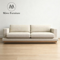 Canapé d'angle modulable 3 places en tissu et bois, style moderne campagnard, pour salon d'appartement