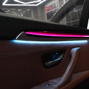 Kit d'éclairage d'ambiance de haute qualité pour voiture RHD, comprenant quatre bandes lumineuses pour portières et console centrale, avec 10 options de couleurs - Product Image 4