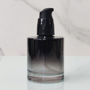 โรงงานผลิตโดยตรง รับทำโลโก้ ขายส่ง ขวดแก้วน้ำมันเปล่าแบบหยด 30 มล. สีเหลืองอำพันไล่เฉด ดีไซน์ใหม่ สวยหรู - Product Image 5