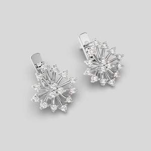Boucles d'oreilles en diamant de créateur, fabriquées en argent sterling 925, bijoux élégants pour femmes, cadeau pour anniversaire, mariage, fête - Product Image 3