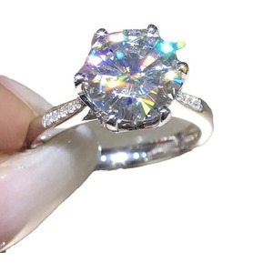 Anello classico a sei punte con zirconi, elegante anello di fidanzamento e matrimonio, gioiello di moda per coppia, accessorio regalo. - Product Image 5