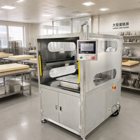 Machine à découper les aliments à ultrasons à haute capacité et à découpe continue pour gâteaux et pains
