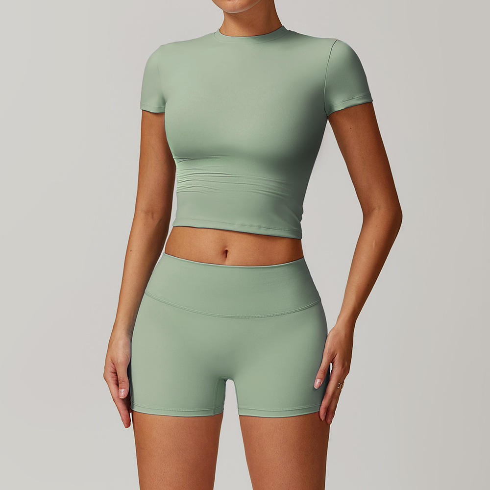 8886 เสื้อยืดแขนสั้น 8519 กางเกงขาสั้น สีเขียวเบซิล