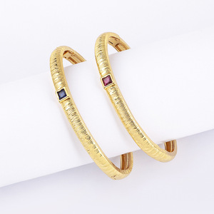 Trendy Delicate Unisex 18K Gold Plated Hypoallergenic Zircon Geometric Clasp HR Bangle Birthday Gift - Product Image 1