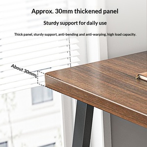 Escritorio de Computadora Moderno de Acero y Madera, Sin Cables Enredados, con Dos Orificios para Cables, Panel de Privacidad de 30 cm, Antivibración, 160x70 cm, Soporte para Monitor, Oficina - Product Image 3