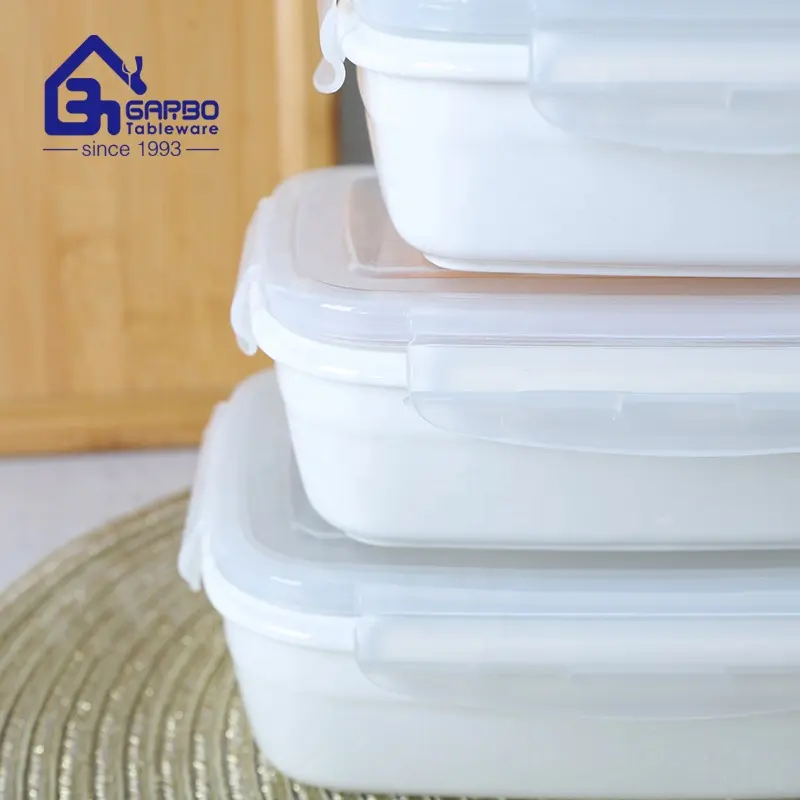 Hình chữ nhật hình dạng lấy đi Lò an toàn sứ lưu trữ thực phẩm container với PP Nắp 850ml Bento Box cho bữa ăn chuẩn bị