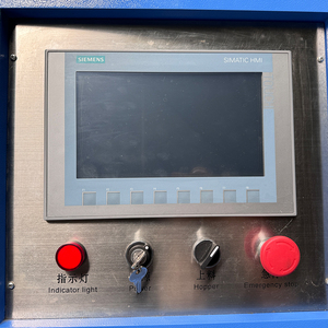 Machine de soufflage de bouteilles PET 0,7 L entièrement électrique 6 cavités 13 000 BPH à entraînement servo pour eau minérale, jus et boissons, ligne complète avec moule - Product Image 4