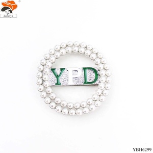 Tùy Chỉnh Tên Số Trẻ Em Của Trâm Pin Nam Châm Pha Lê Rhinestone Đám Cưới Đảng Quà Tặng Hợp Kim Hy Lạp Sorority Tình Anh Em Đồ Trang Sức - Product Image 1